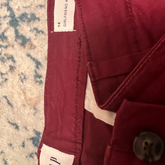 Light weight Gap pants great for spring and summer - Picture 5 of 6